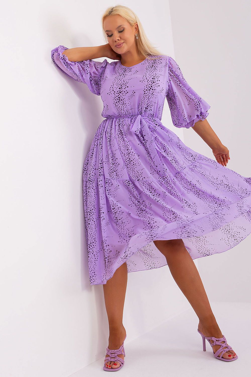 Plus size dress model 182292